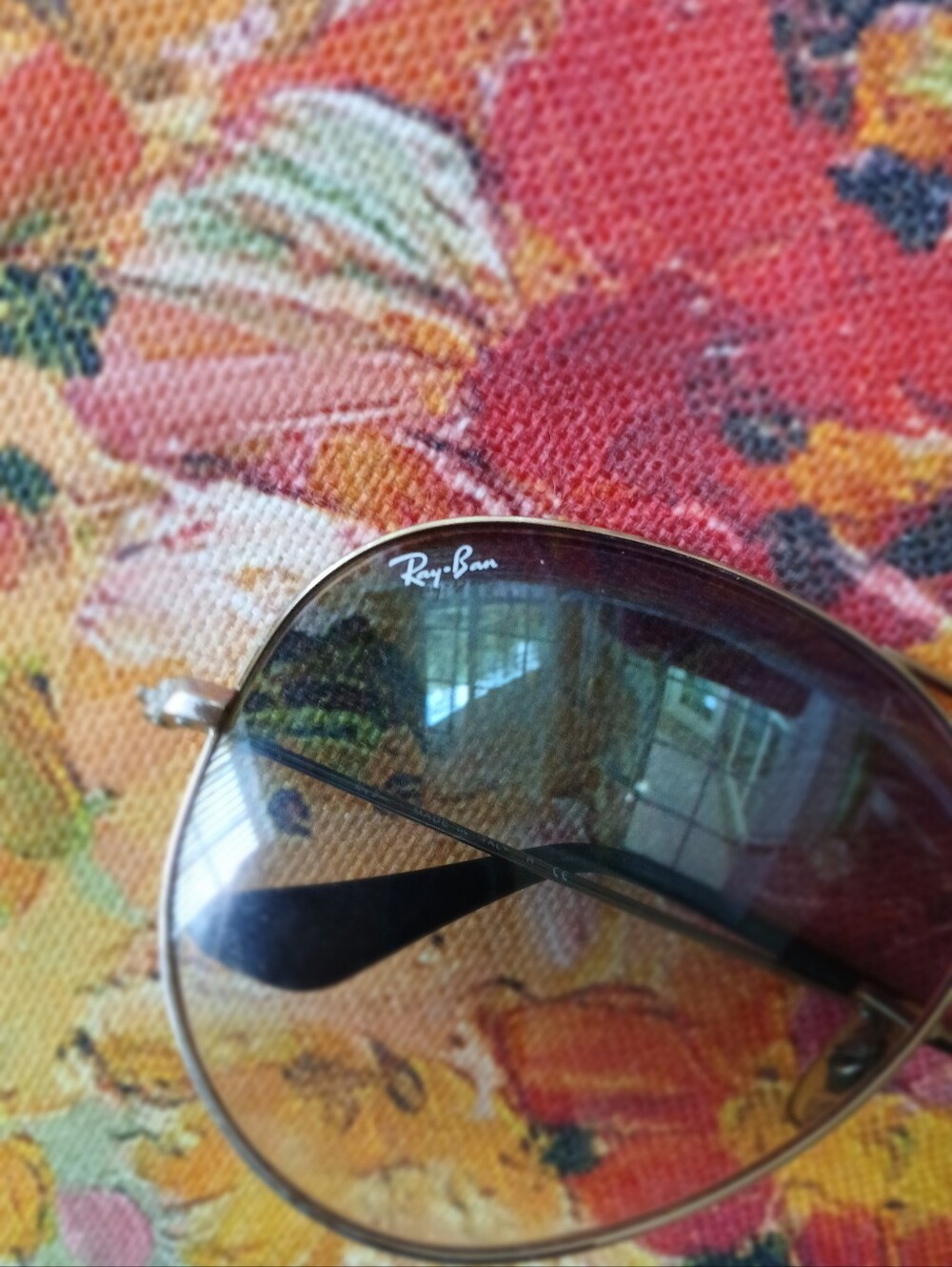 Ray-Ban Aviator Sunglasses in Silvet with Blue Gradient Lenses